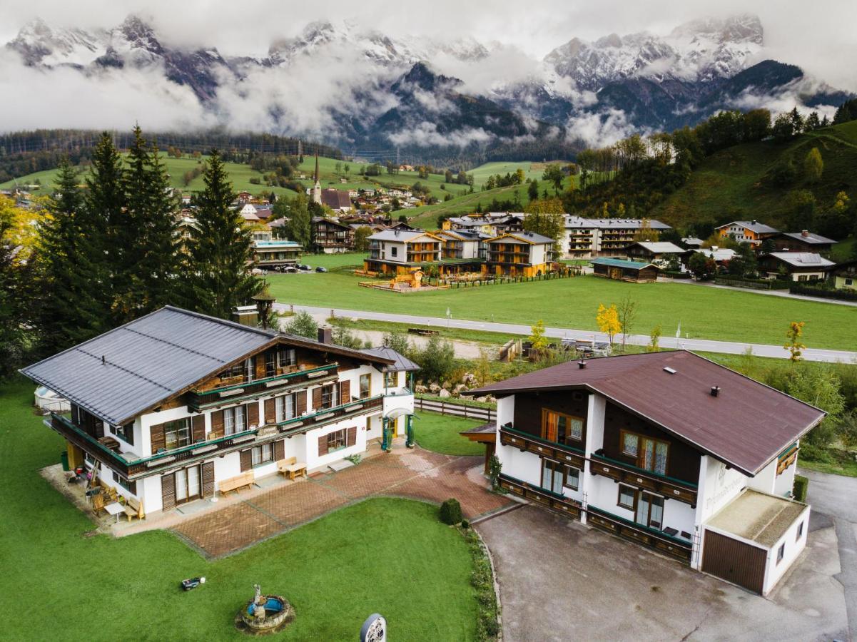 Appartements Dreimaederlhaus Maria Alm am Steinernen Meer Exterior photo